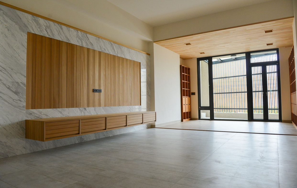 安裝王牌全天候氣密窗的客廳書房