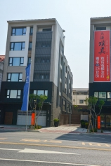 高雄市楠梓區公寓採光佳通風氣密窗