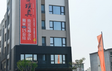 高雄市楠梓區公寓隔音防風雨採光窗