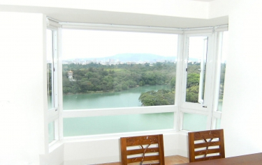 高雄市鳥松區澄清湖公寓採光防颱隔音窗