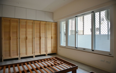 高雄市苓雅區大樓臥室採光氣密窗-2