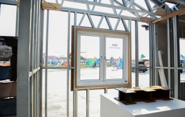 嘉義縣太保市冷軋型鋼構造日式外掛式窗框氣密推射窗