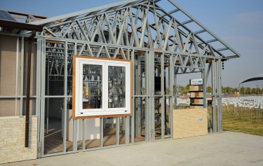 嘉義縣太保市冷軋型鋼構造日式外壁施工法王牌隔音窗