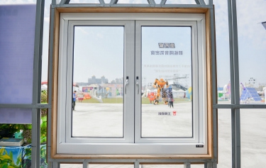 嘉義縣太保市冷軋型鋼構造外掛式防風雨推射窗