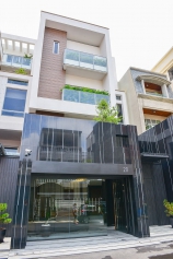 台南市東區連棟透天王牌採光氣密窗