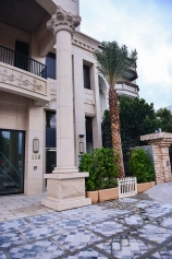 花蓮市透天別墅氣派大落地採光窗