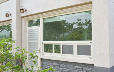 台南市白河區透天別墅廚房通風性佳氣密鋁窗