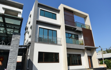 台南市新營區透天別墅使用全天候氣密窗