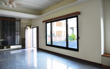 台南市新營區透天別墅採光隔音窗