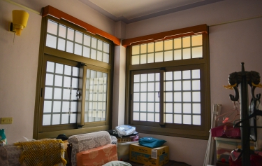 台南市新營區透天別墅隔音橫拉格子窗-3