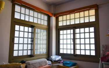 台南市新營區透天別墅隔音橫拉格子窗-5