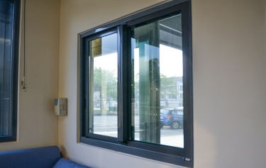 台南市新營區-２拉窗