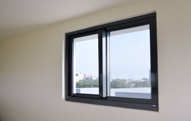 台南市新營區-２拉窗