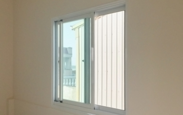 高雄市大寮區透天別墅-２拉窗