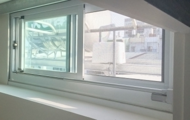 高雄市大寮區透天別墅-２拉窗