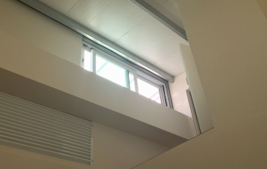 高雄市大寮區透天別墅-２拉窗