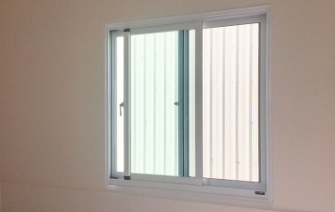 高雄市大寮區透天別墅-２拉窗