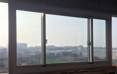 高雄市大寮區透天別墅-1大2小3拉窗