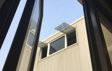 高雄市大寮區透天別墅-推射窗