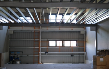 高雄市梓官區廠房-光線明亮