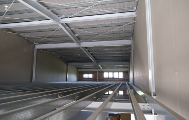 高雄市梓官區廠房-光線充足