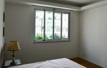 高雄市新興區 - 2拉窗