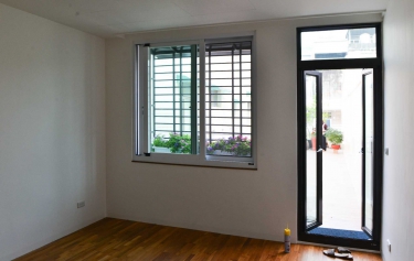 高雄市新興區 - 推射窗(門)