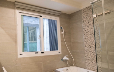 高雄市新興區 - 2拉窗