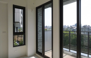 高雄市鳥松區 - 建案實照