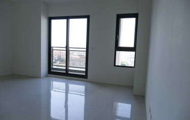 高雄市鳥松區 - 2拉落地窗