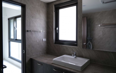 高雄市鳥松區 - 推射窗