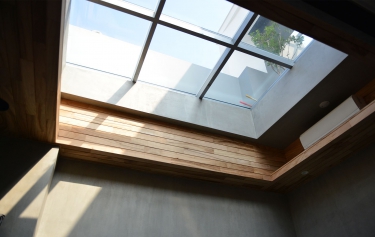 高雄市前鎮區透天別墅-天井增加採光性