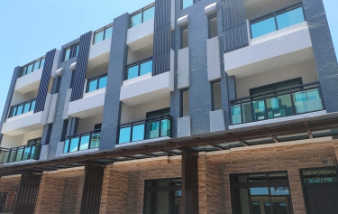 立崧建設 - 東港2期