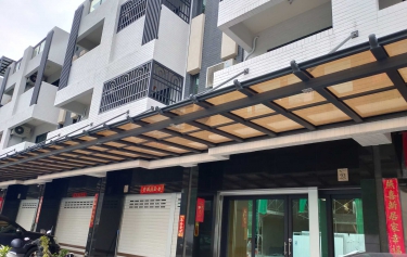 立崧建設 - 東港1期