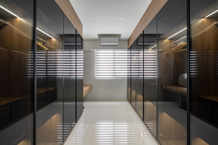 全天候氣密窗 × 柒享設計更衣室設計一隅