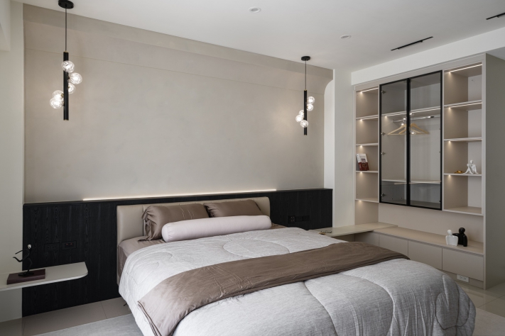 全天候氣密窗 × 柒享設計房間設計一隅