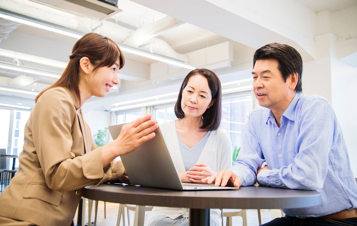 依靠專業師傅技術施工