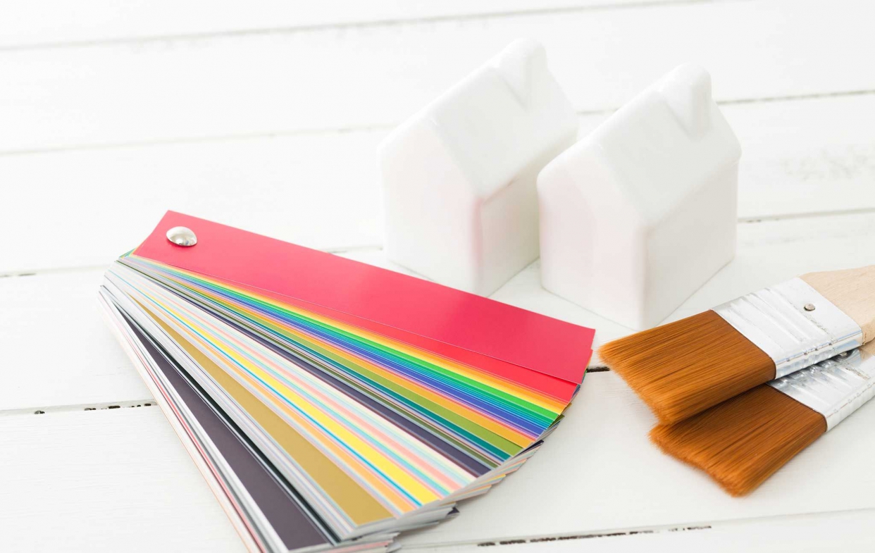 可參考色卡搭配