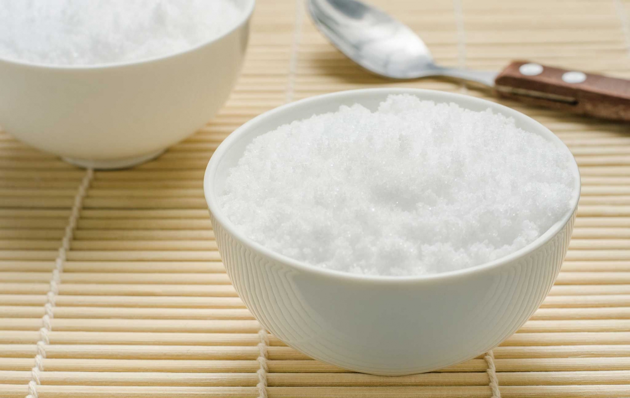 有效空間除臭的5大妙招：使用鹽水擦拭