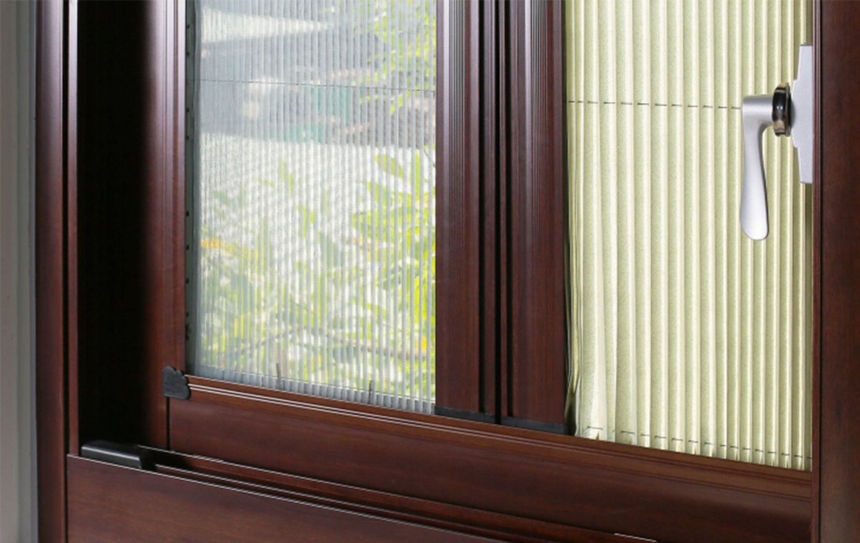 依靠專業師傅技術施工