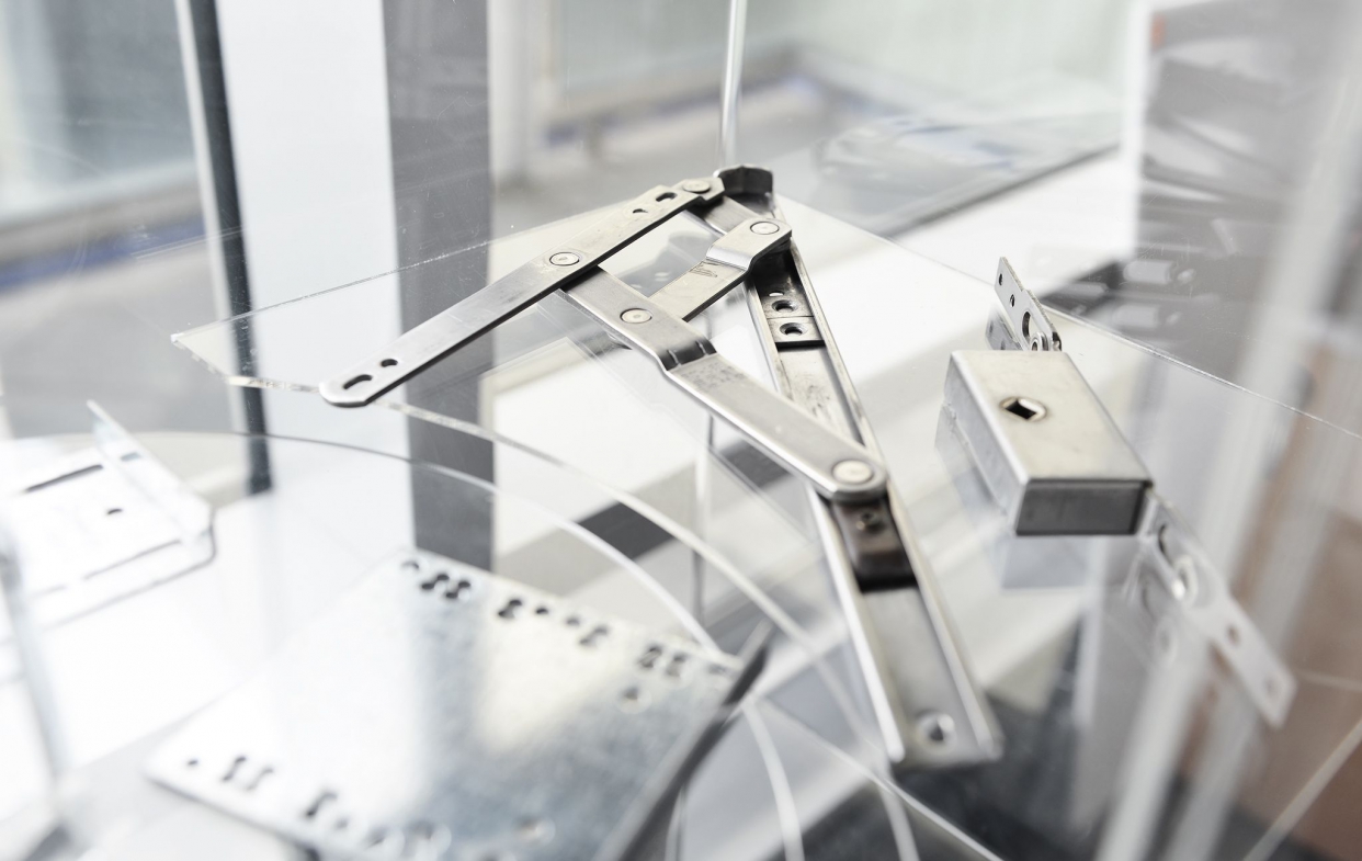 鋁門窗安裝-五金配件用途