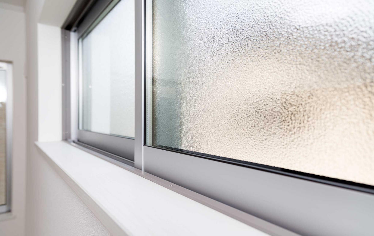 玻隔音門窗選購要點#3-玻璃樣式、厚度、負載問題。