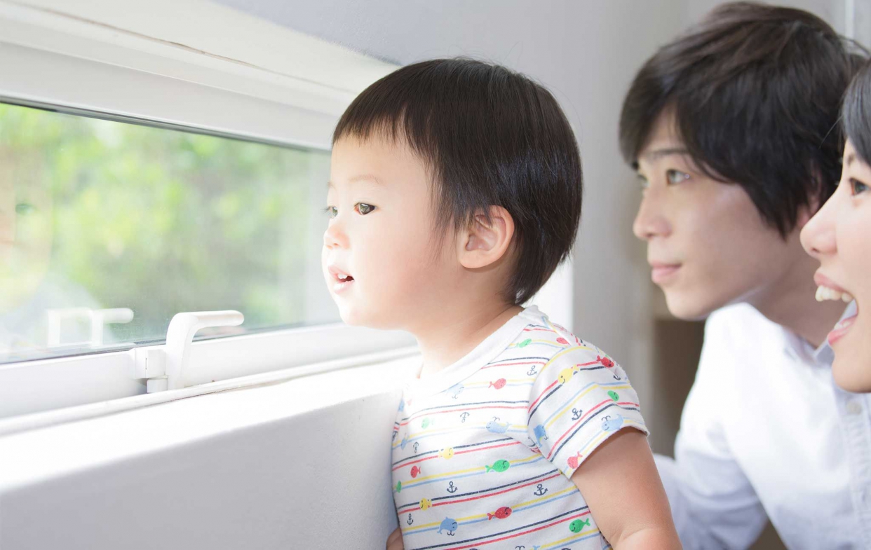 窗戶安全｜窗型介紹 #橫拉窗開口限制器內。