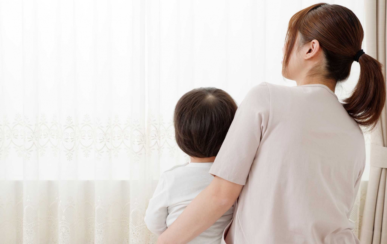 窗戶安全防範重點：兒童活動時應在大人視線範圍內。