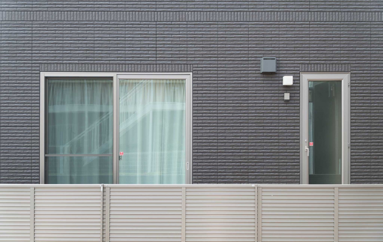 鋁門窗示意圖:隔音窗。