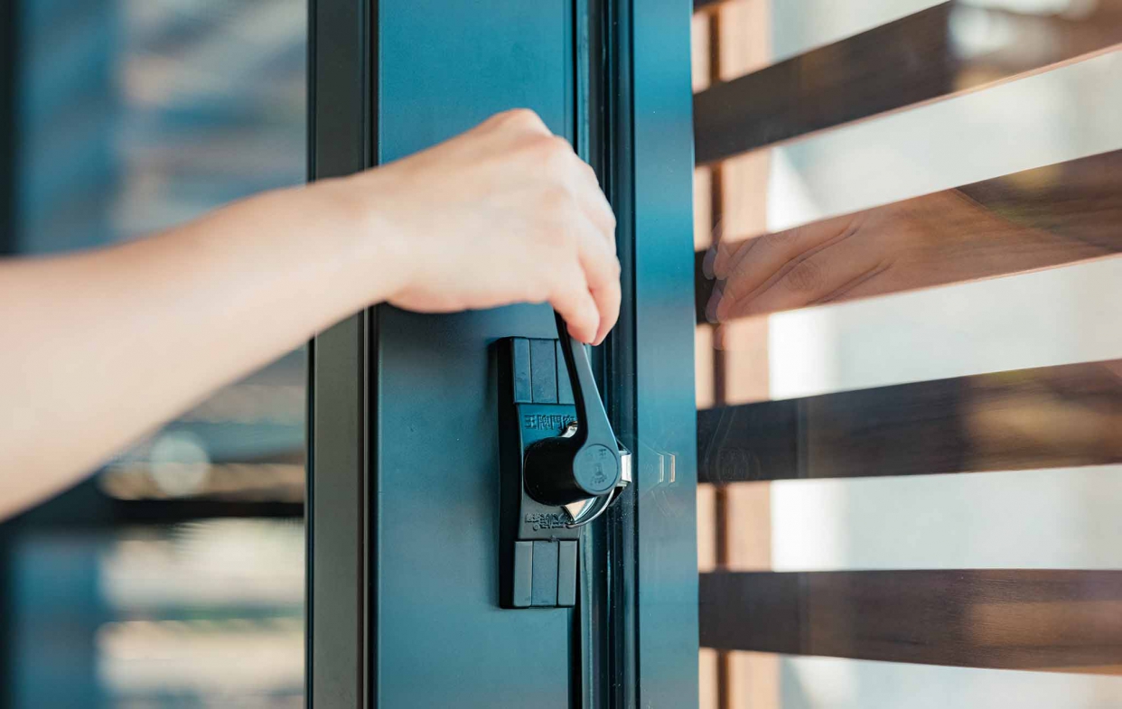 辦公室平階無障礙落地窗系統門勾