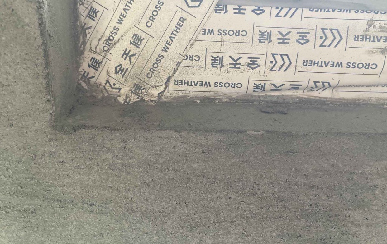 水泥沙漿崁縫填實