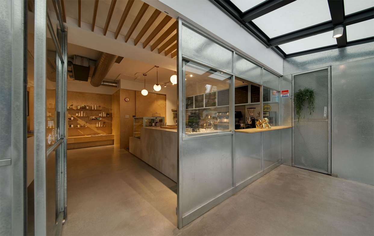 大片玻璃營造大空間的視野