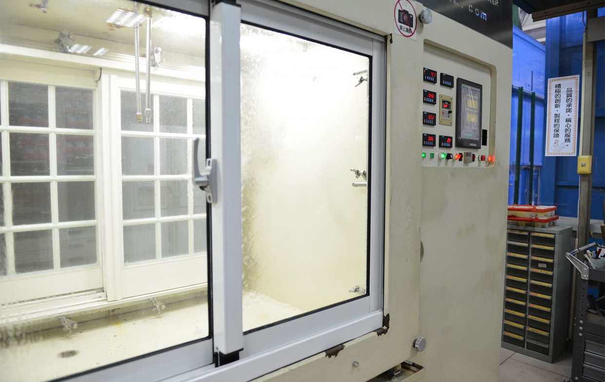 專業測試儀器-風雨測試機