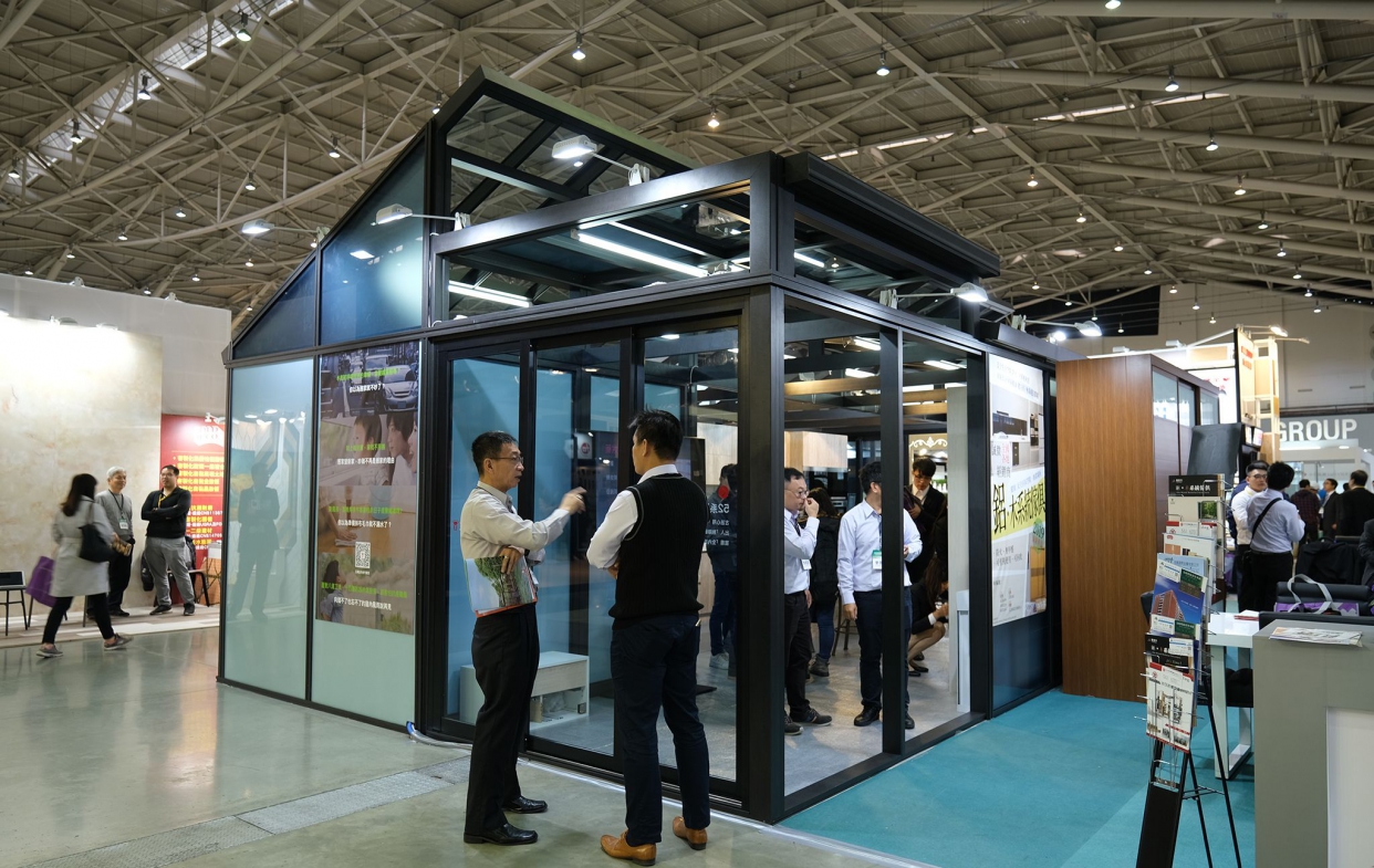 展間業務人員配置說明